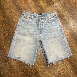 7 For All Mankind Women's Light Blue Denim Shorts 28